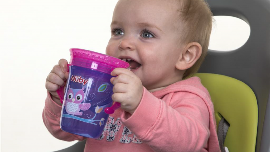 read this before you buy a sippy cup for your little one 02